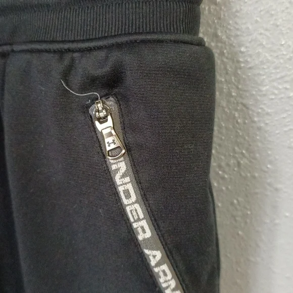 Under Armour Joggers YMD 10-12 - Picture 6 of 8